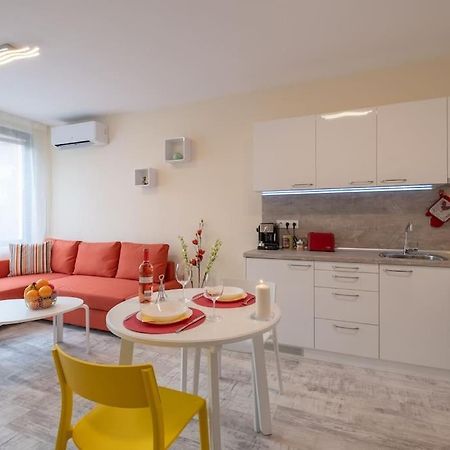 Bright & Chic Parkside Apartment Sófia Exterior foto